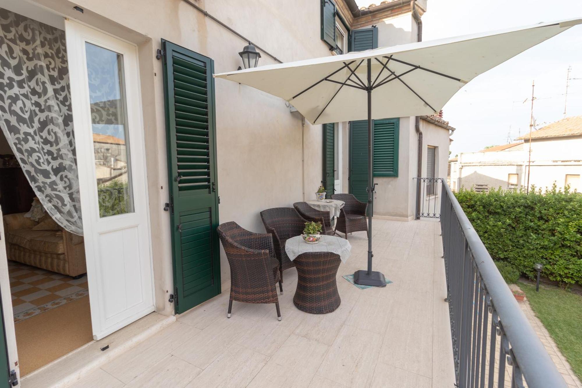 Al Belvedere Apartment Atri Exterior photo